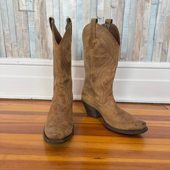 Ariat 9 Lively Western Boot Cowboy Cowgirl Leather Heeled Pull On Tan Leather - Picture 4 of 10